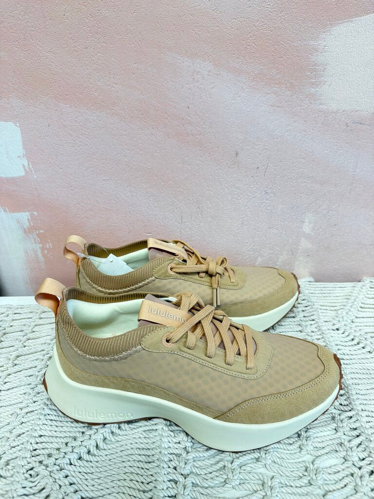 Lululemon Athletic Sneaker w/ Dustbag