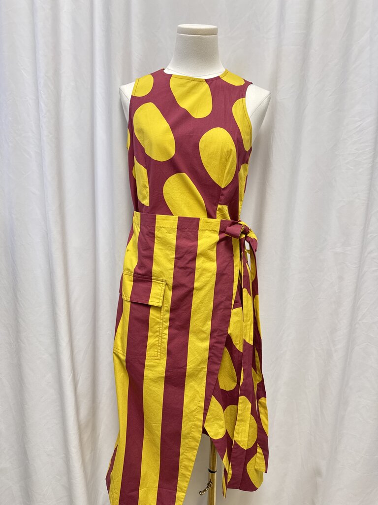 Dusen Dusen Graphic Print Wrap Dress