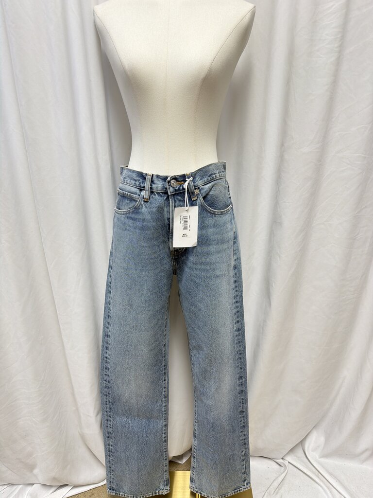 Frame Straight Leg Light Wash Jean NWT
