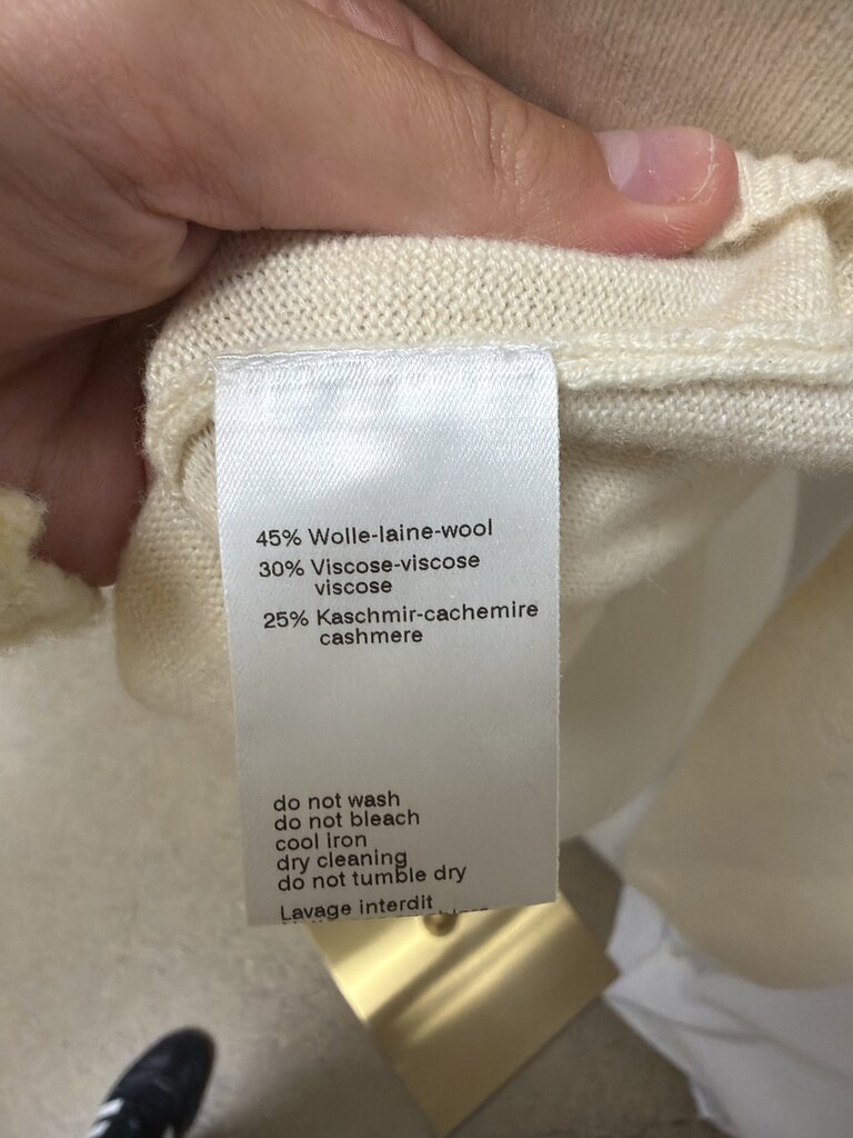 Akris Ivory Sweater