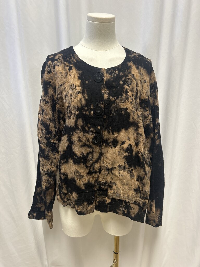 Dress To Kill Bleached Button Up Top