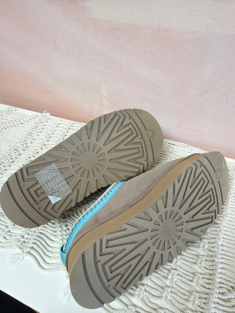 Ugg Suede Slipper