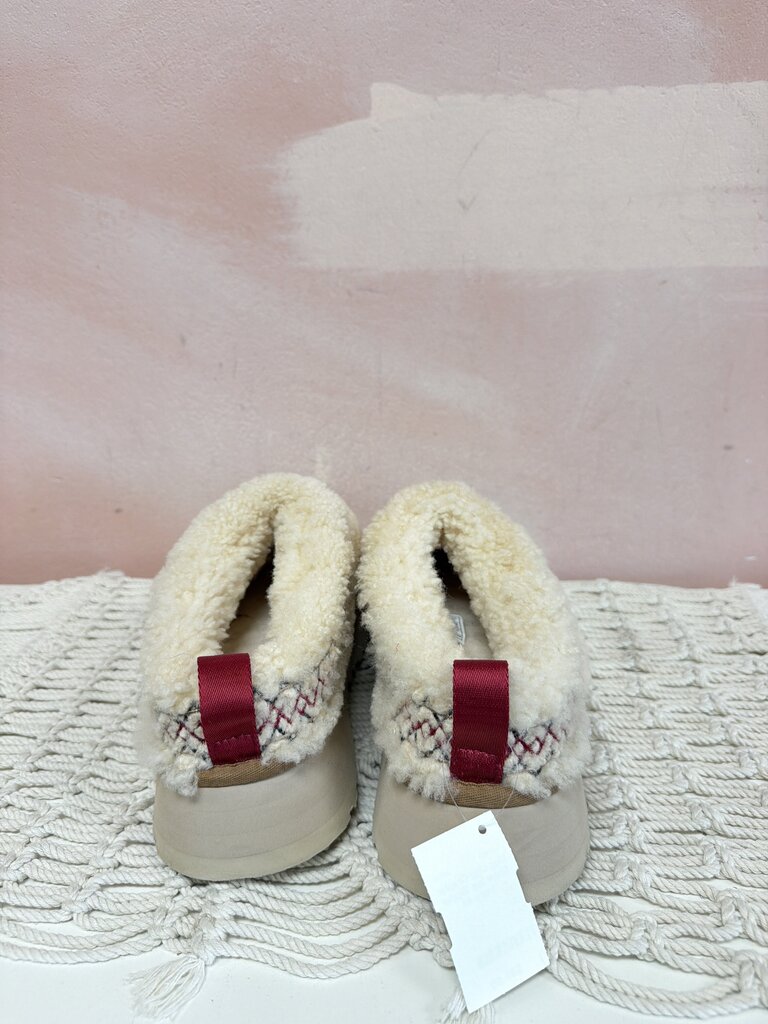 Ugg Graphic Shearling Slipper