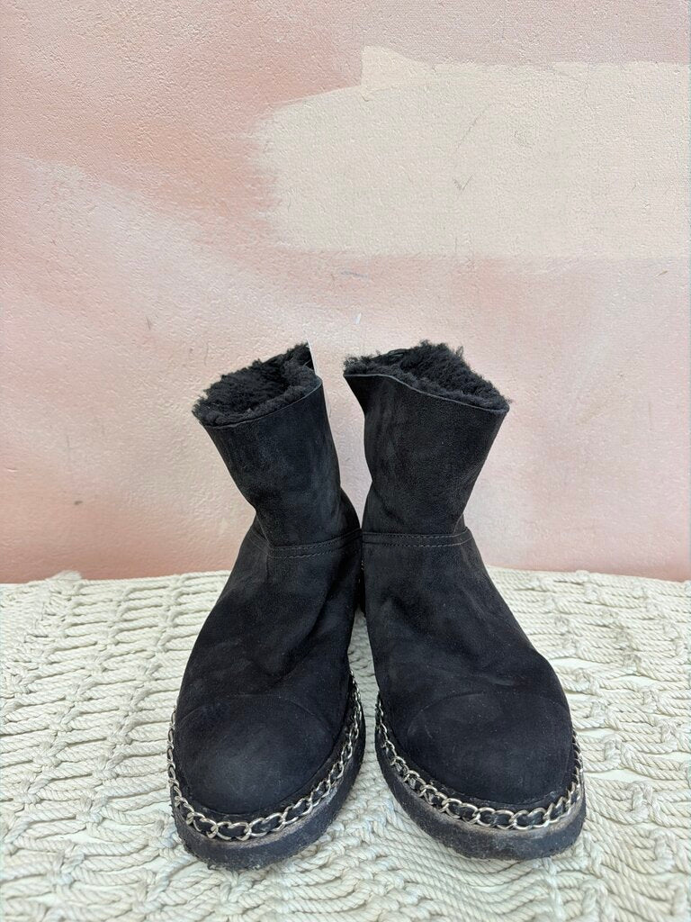 Chanel Black Shearling Interlocking Boot