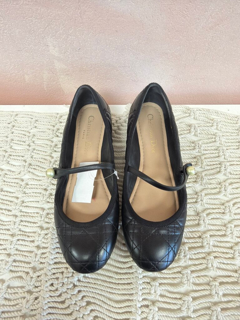 Dior Quilted Pearl Accent Leather Ballet Flat w/ Dustbag
