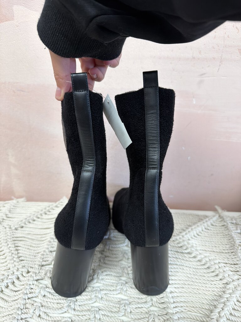 Hermes Volver Sock Boot