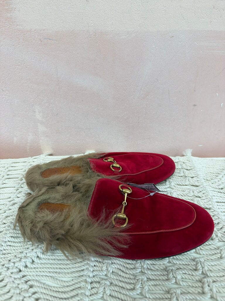 Gucci Red Velvet and Fur Slide (As Is)