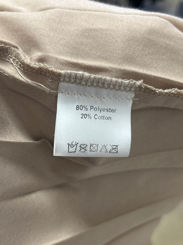 IN:05 Taupe Pleated Maxi S