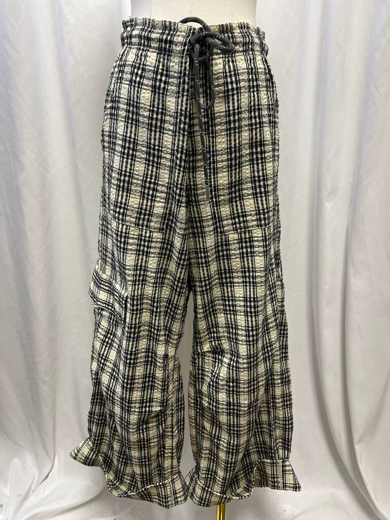 Pilcro Black/Cream Plaid Drawstring Pants