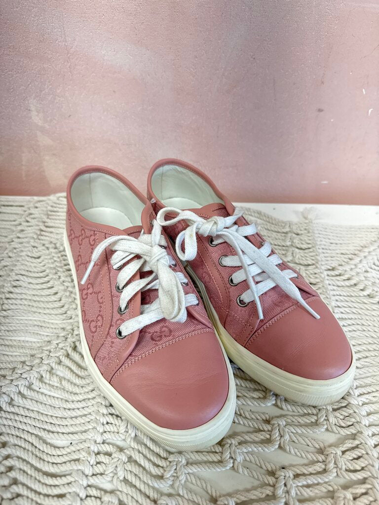 Gucci GG Monogram Logo Canvas Sneakers w/Box
