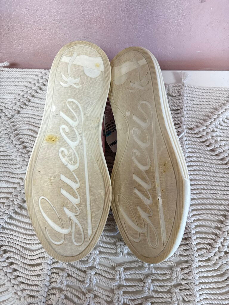 Gucci GG Monogram Logo Canvas Sneakers w/Box
