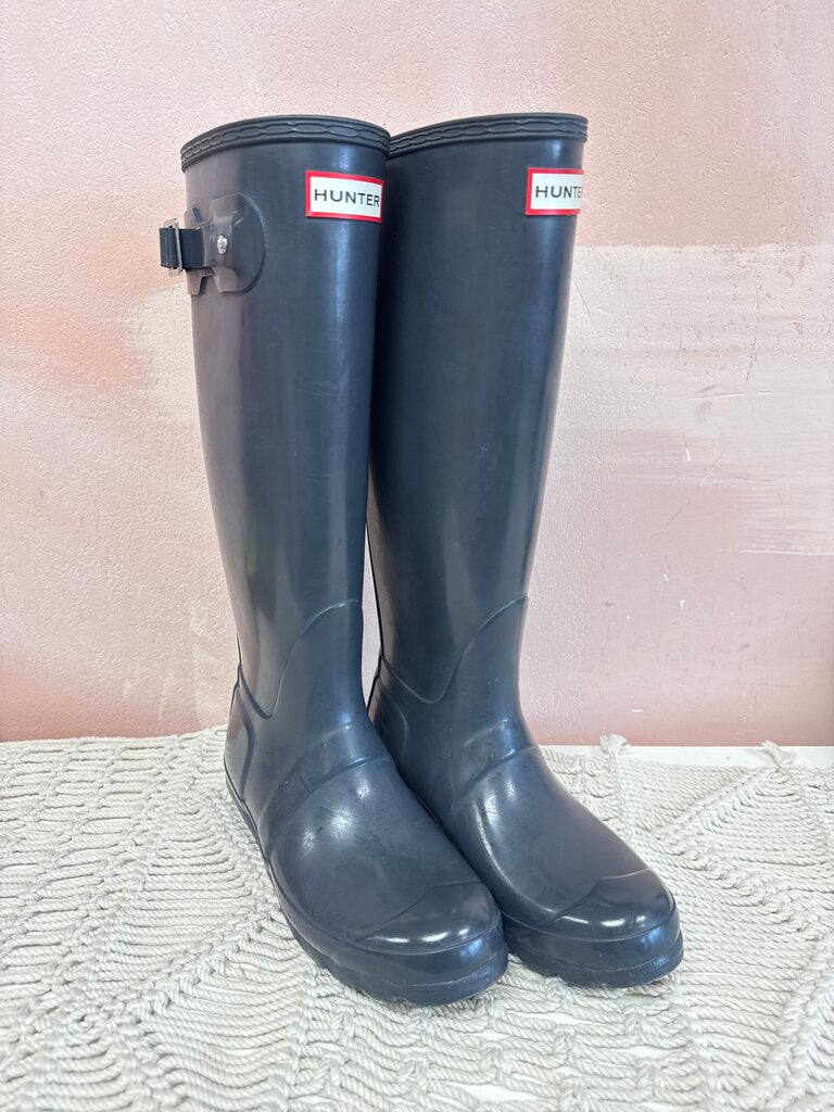 Hunter Rubber Rain Knee Boots