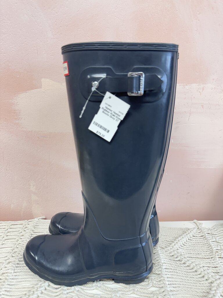 Hunter Rubber Rain Knee Boots