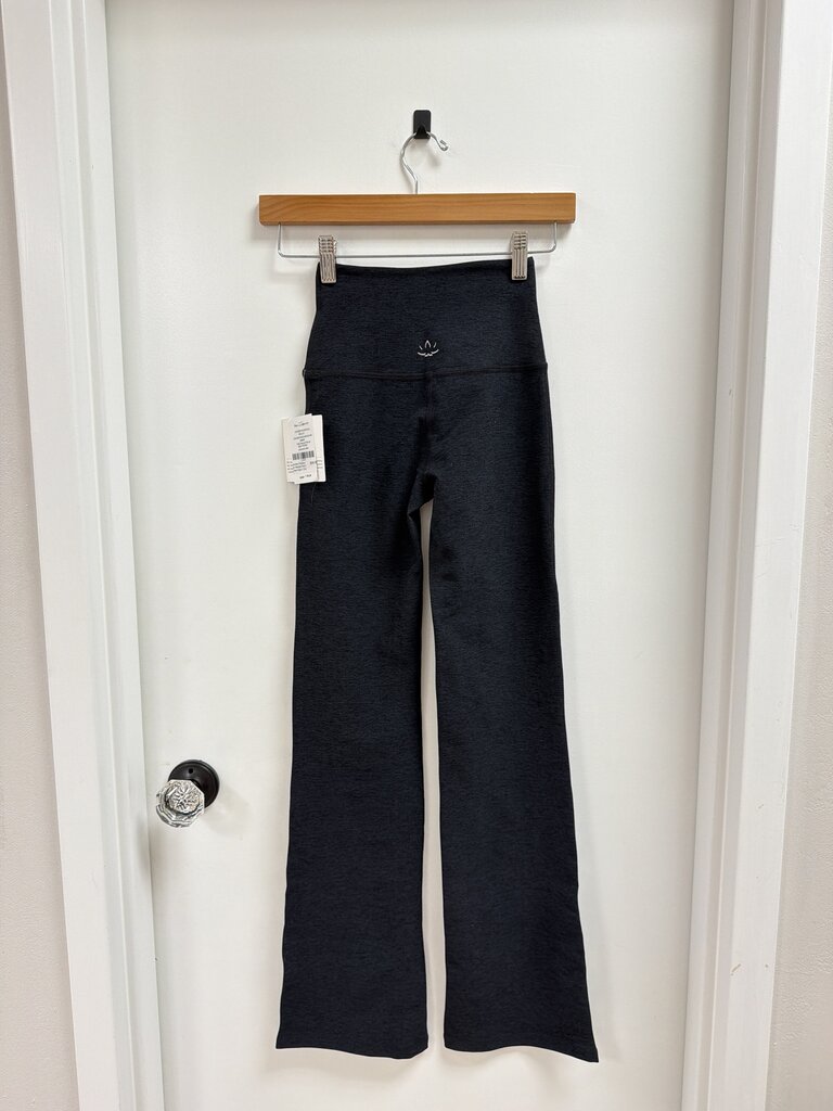 Beyond Yoga Black Straight Leg Pant NWT