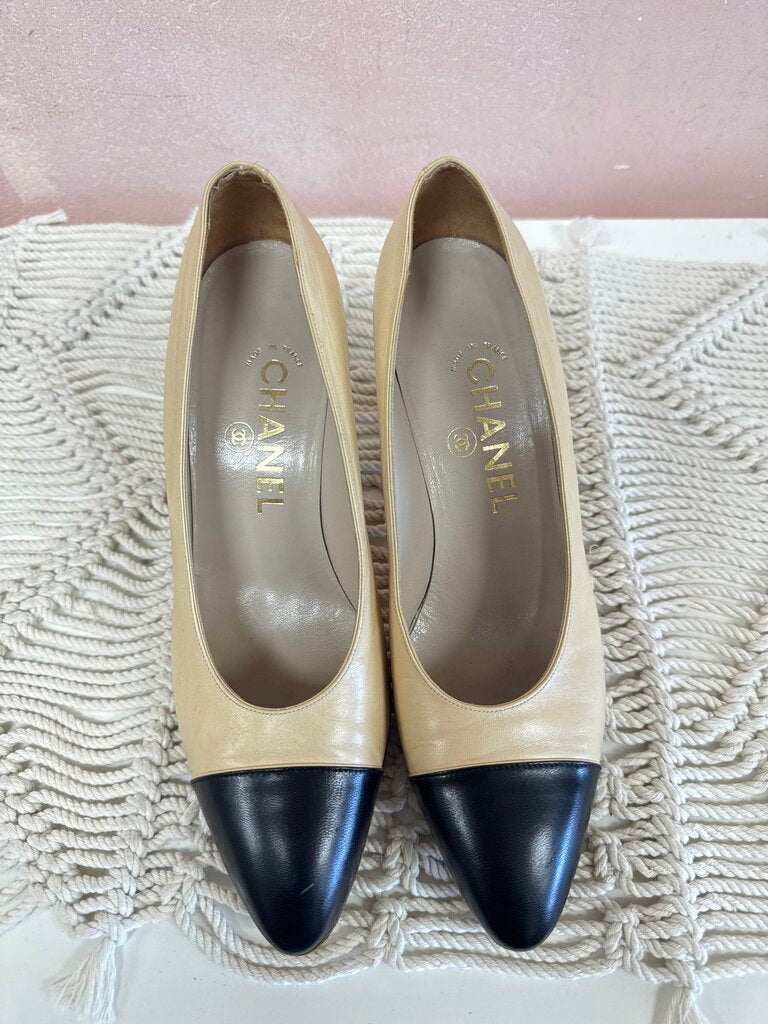 Chanel Vintage Cap Toe Pump (As Is)