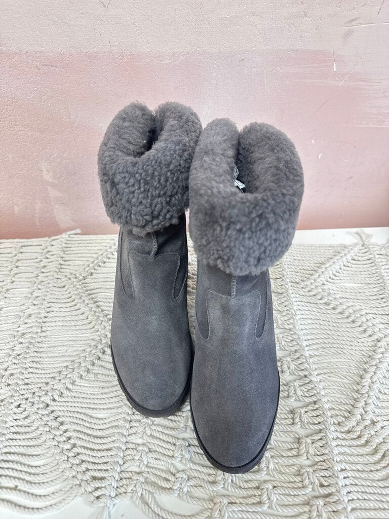 Ugg Wedge Boots w/Box