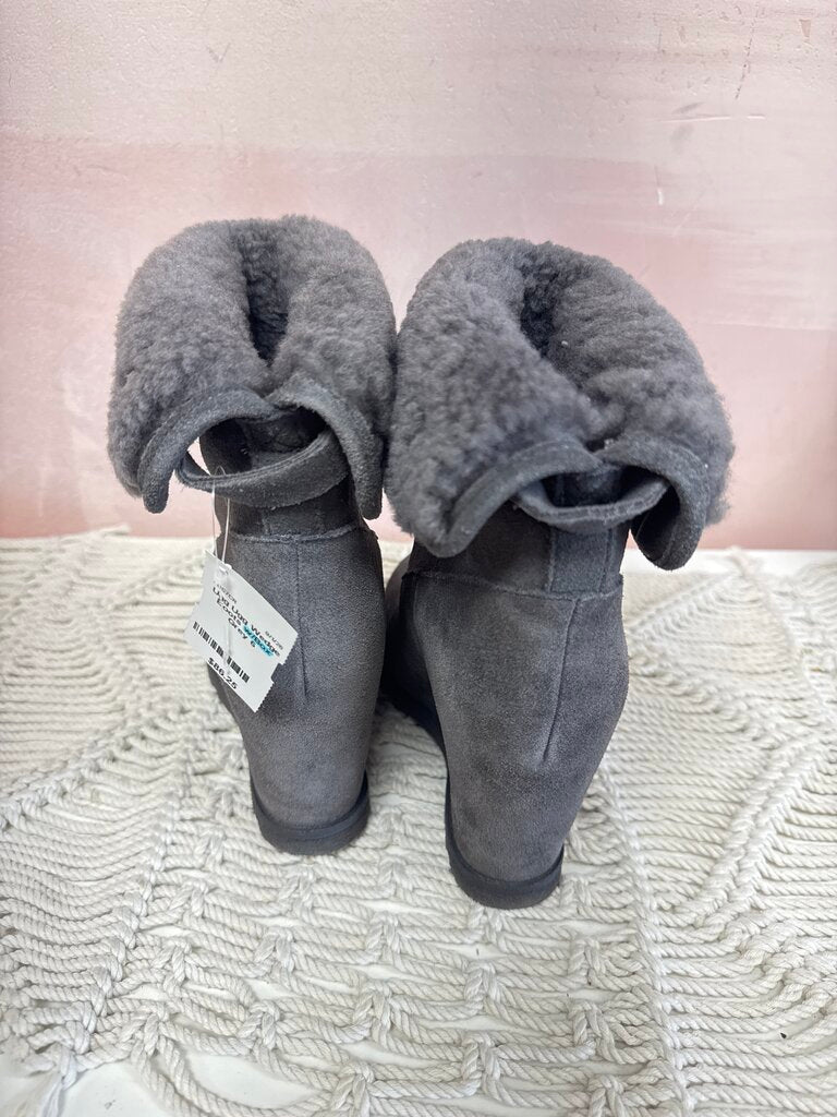 Ugg Wedge Boots w/Box