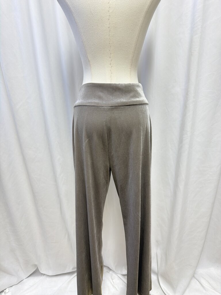 Kal Riemen Velvet Set
