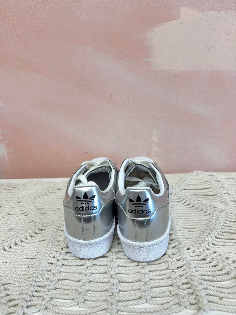 Adidas Silver Shell Toe (fits like W 10.5-11)