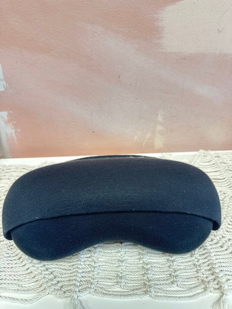 Chanel Vintage Wool Butt Bag 2005 w/ Strap, Box, Dustbag, and Magazine Ad