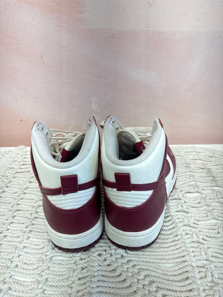 Nike High Rise Leather Sneaker