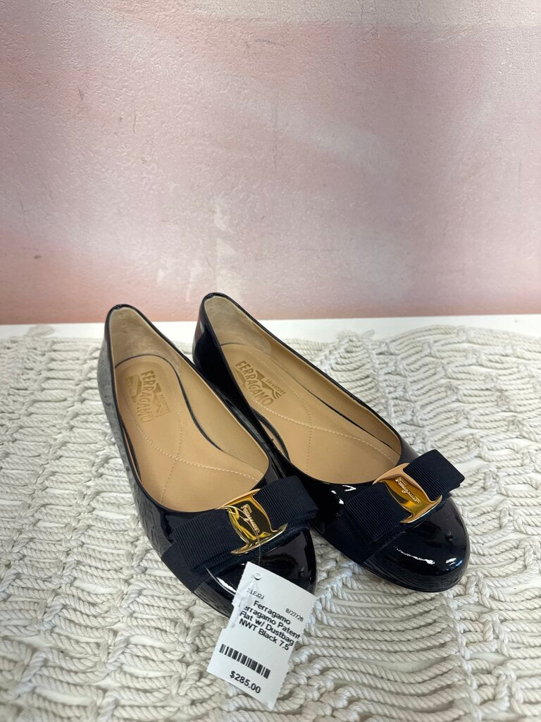 Ferragamo Patent Flat w/ Dustbag NWT