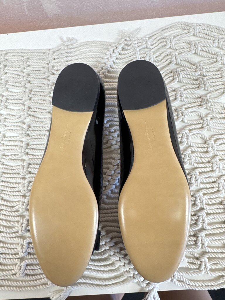 Ferragamo Patent Flat w/ Dustbag NWT