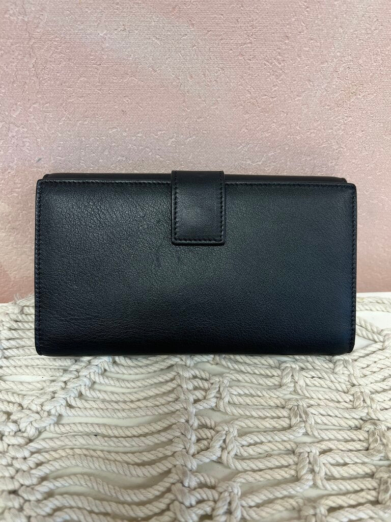 Fendi Twist Closure Continental Wallet w/ Box and Dustbag