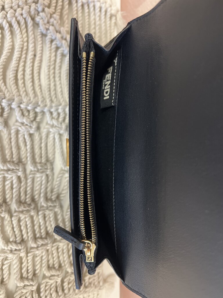 Fendi Twist Closure Continental Wallet w/ Box and Dustbag