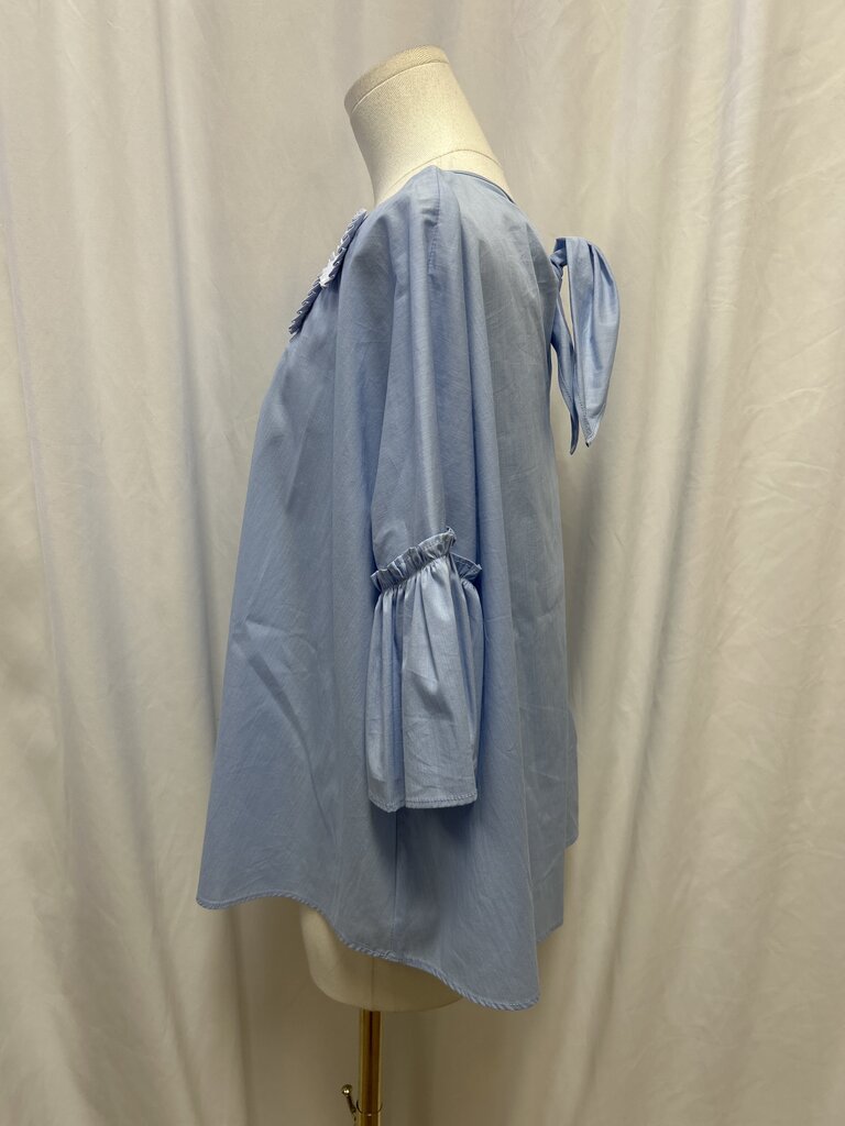 Tricot Chic Applique Blouse