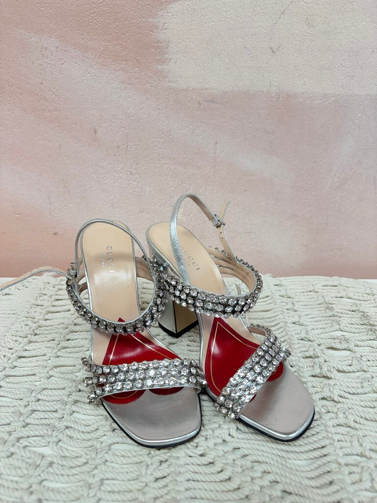 Gucci Silver Sandals w/Crystal Embellishment w/box