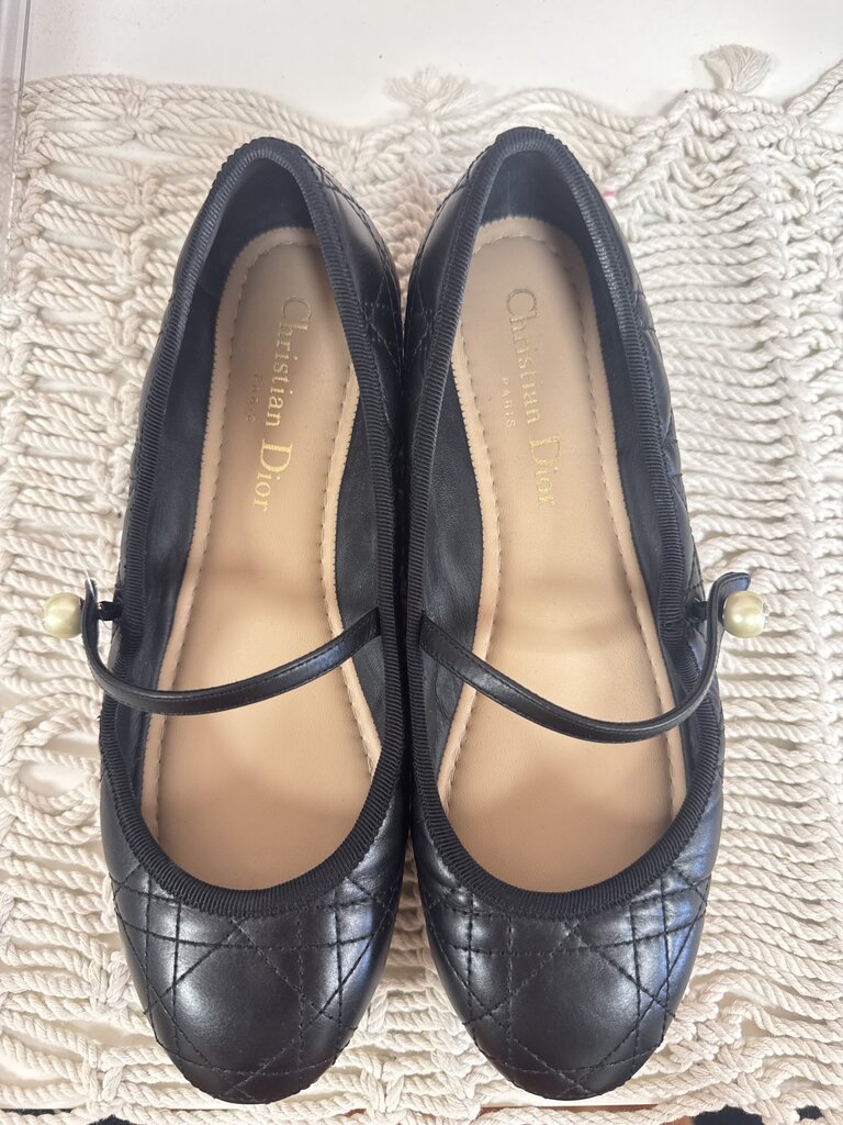 Dior Quilted Pearl Accent Leather Ballet Flat w/ Dustbag