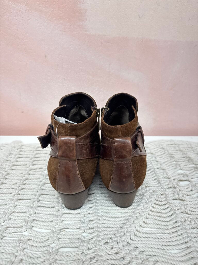 Aquatalia Brown Suede Booties