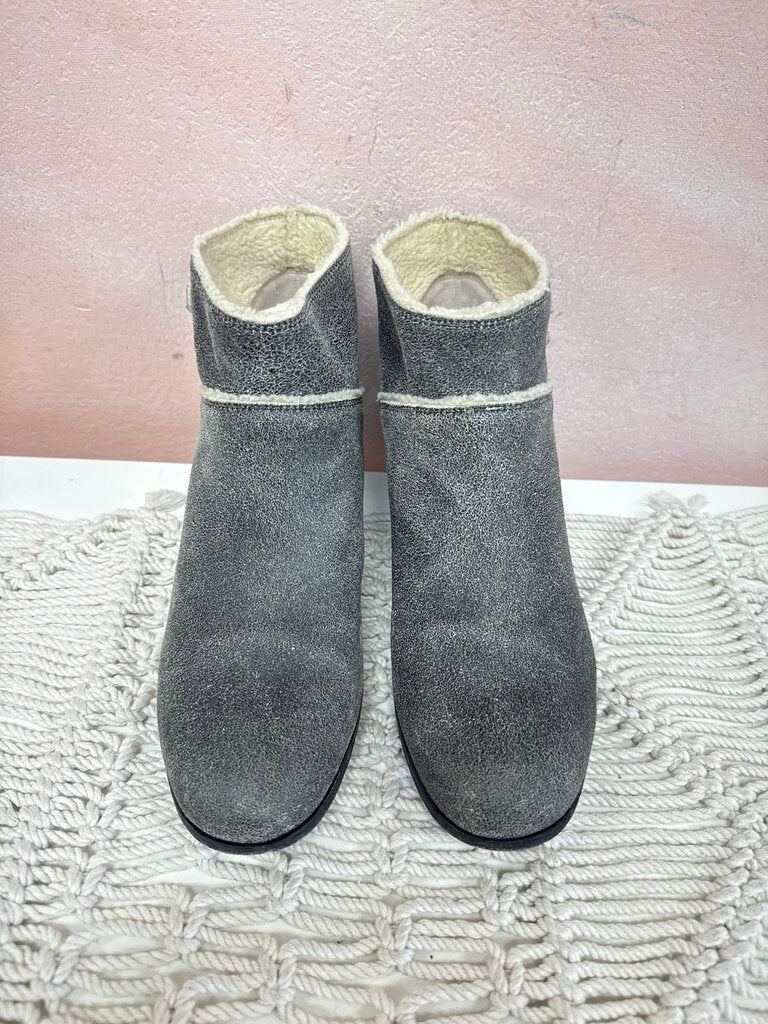 Chanel Grey Interlocking C Ankle Boots