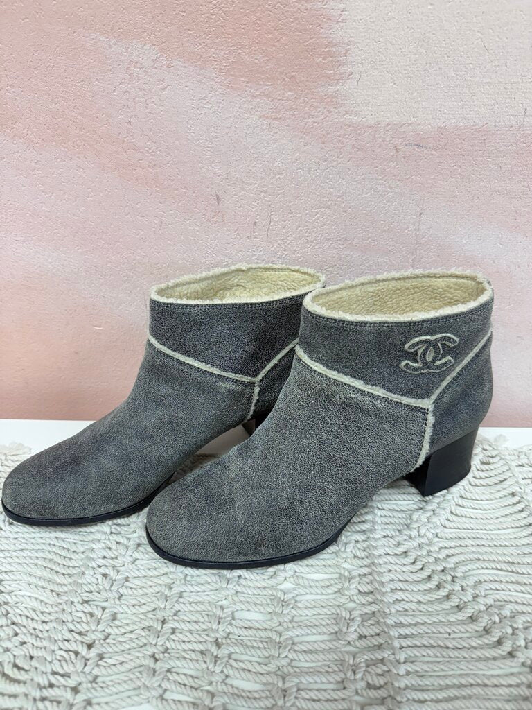 Chanel Grey Interlocking C Ankle Boots