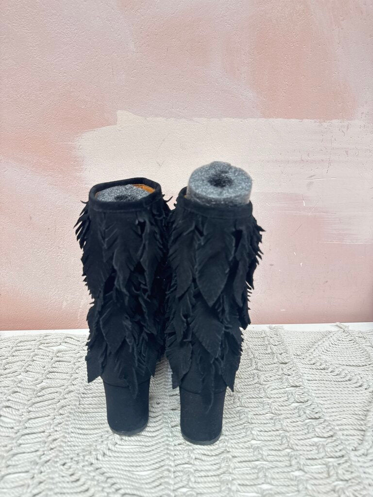 Chie Mihara 3D Feather Suede Boot