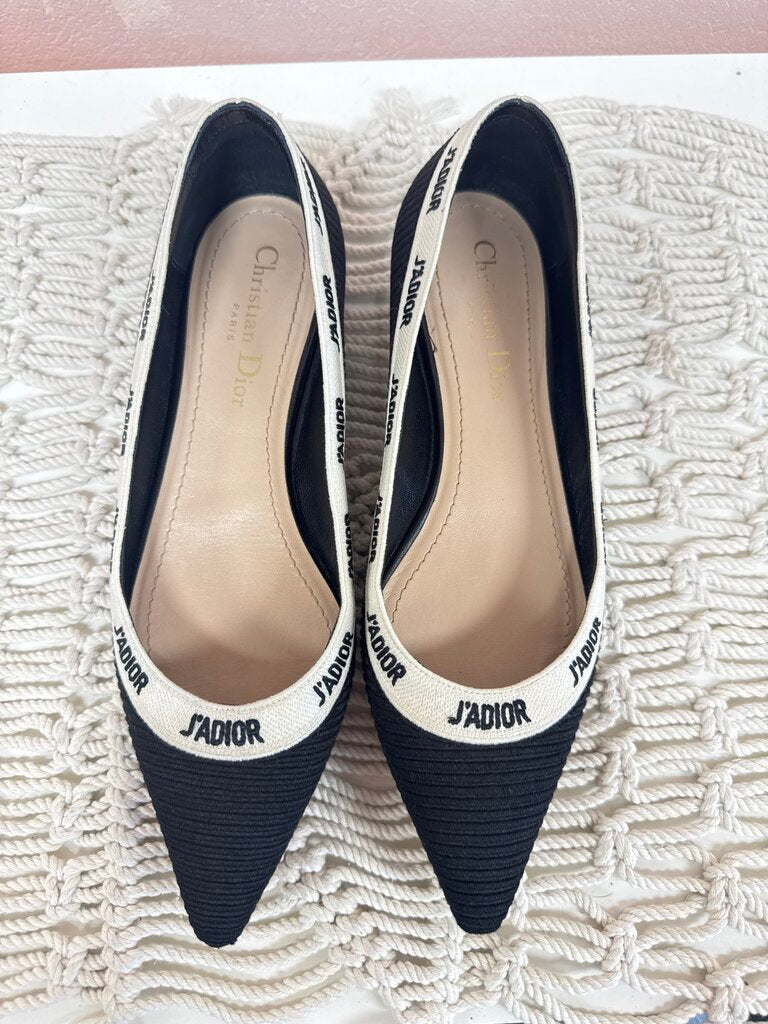 Dior J'Adior Embroided Pointed Toe Flat