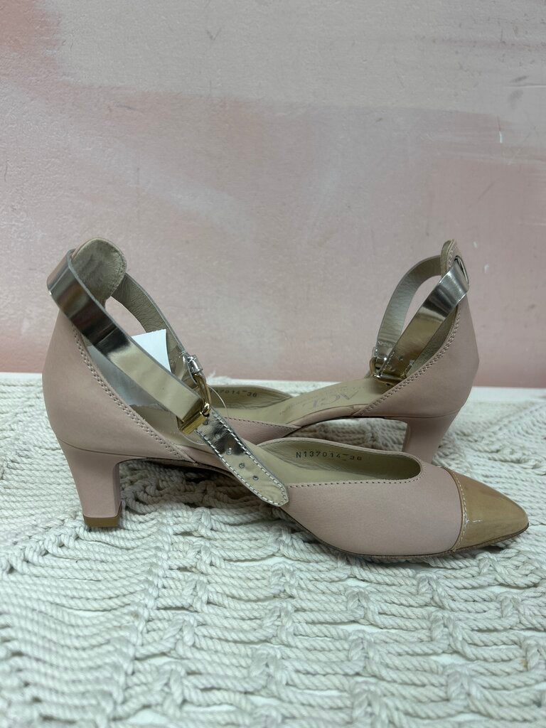 AGL Cap Toe Heel w/ Dustbag and Box