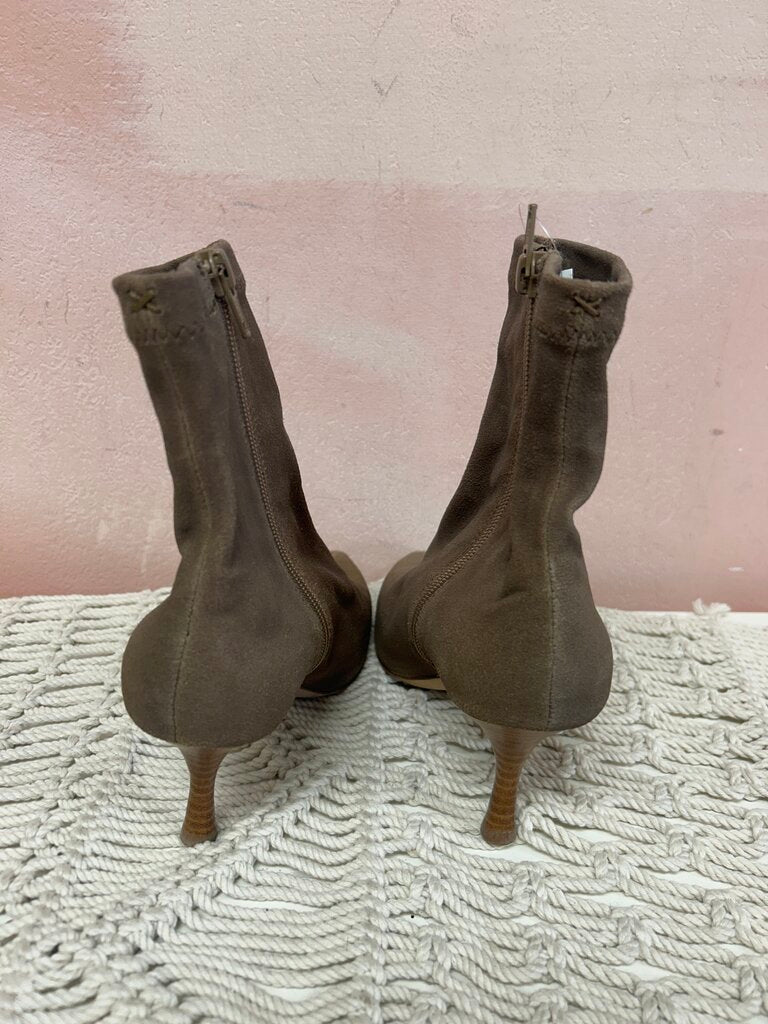 Rag & Bone Suede Pointed Toe Ankle Boot