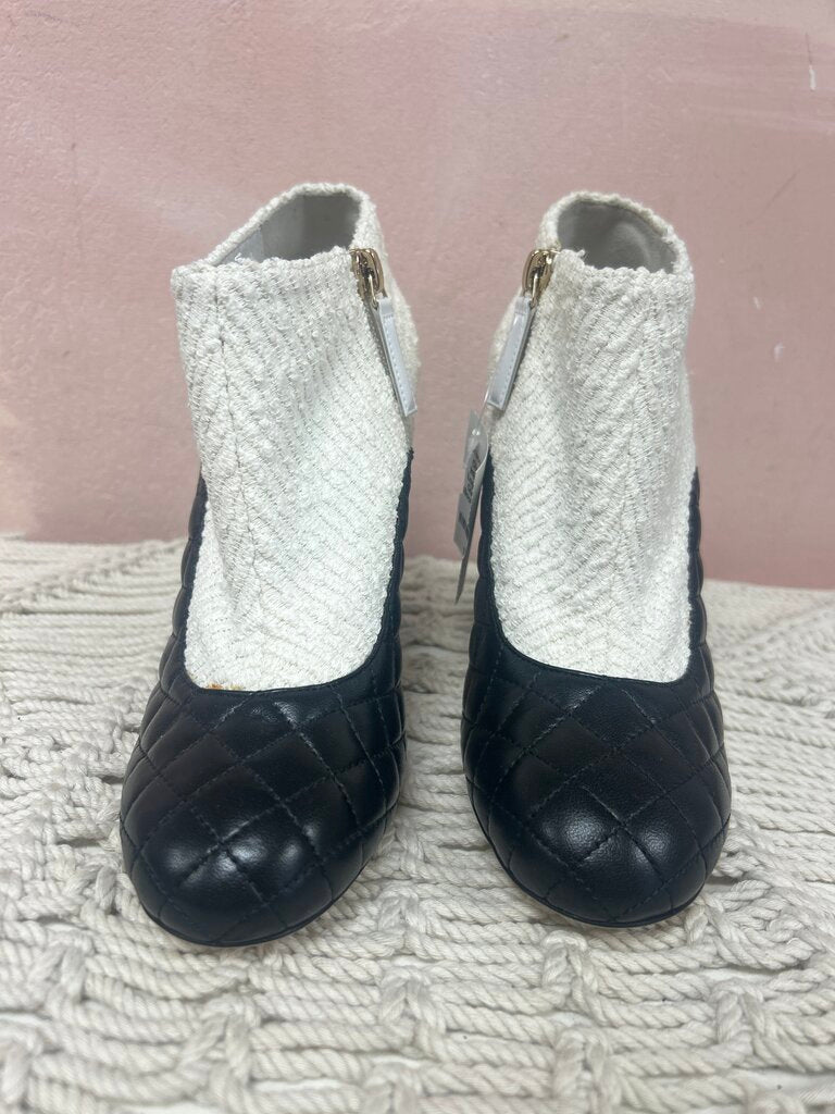 Chanel Interlocking CC Logo Tweed and Quilted Leather Boots