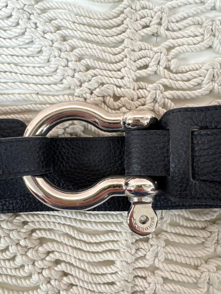 Burberry Leather Horseshoe Belt