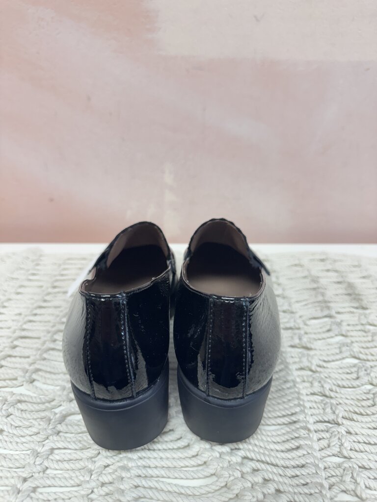 Wonders Fly Black Patent Lug Sole Wedge Loafer