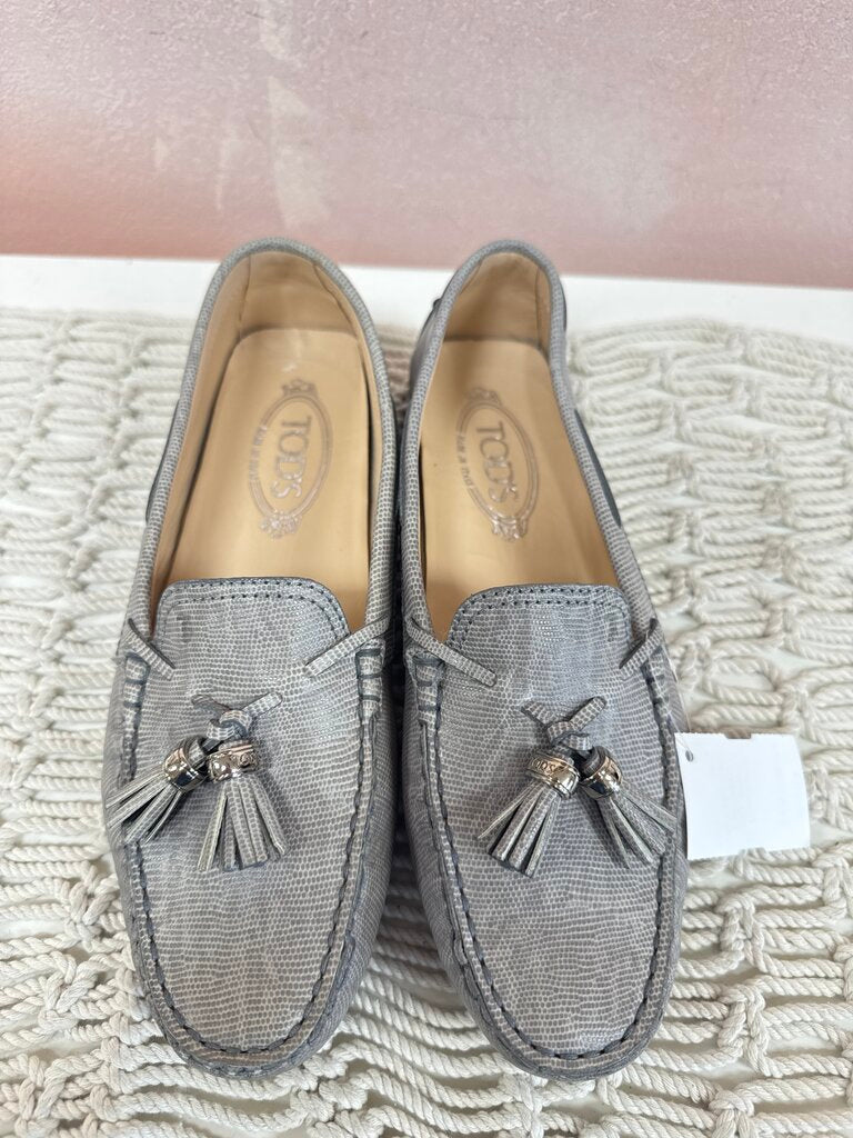 Tod's Grey Embossed Leather Tassel Loafers