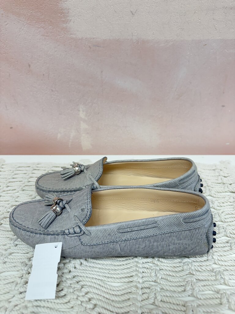 Tod's Grey Embossed Leather Tassel Loafers