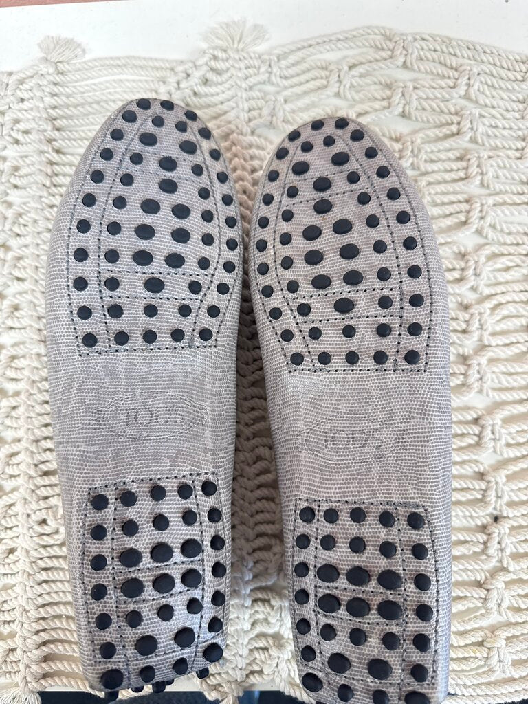 Tod's Grey Embossed Leather Tassel Loafers