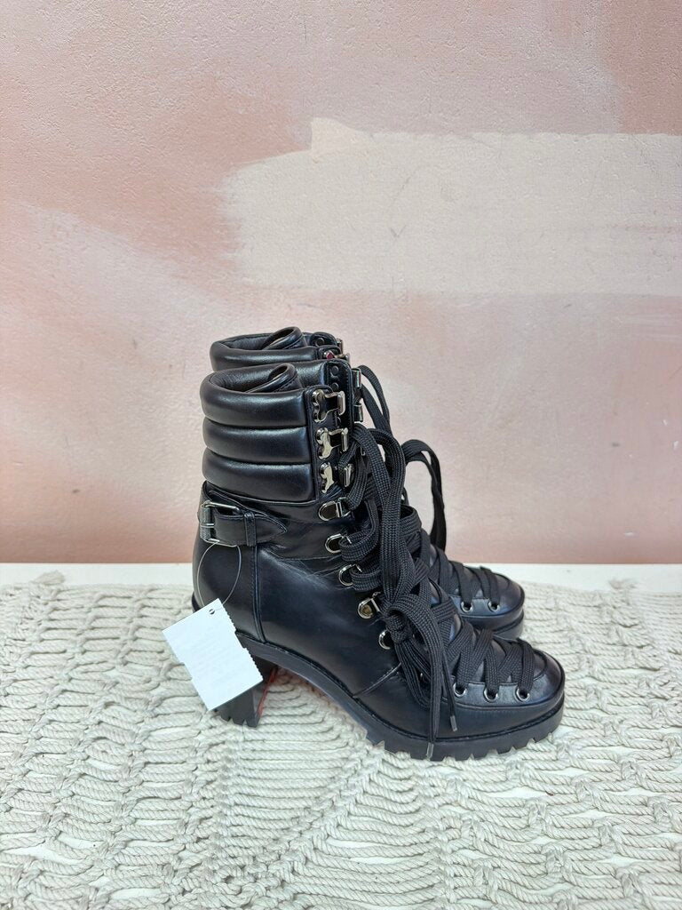 Christian Louboutin Heeled Lace Up Boots w/Lug Sole
