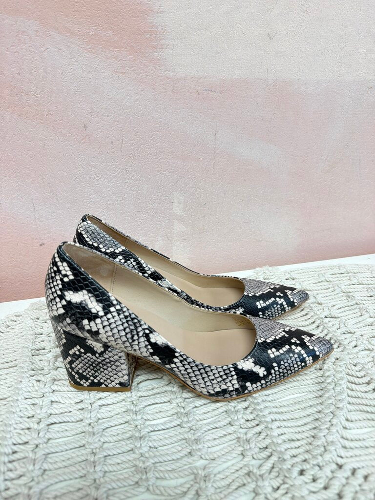 Stuart Weitzman Snakeskin Pumps NWT w/dustbag