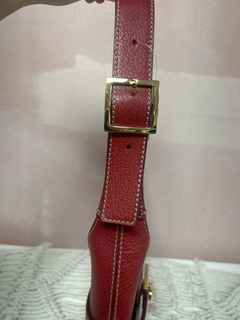 Ferragamo Gancio Shoulder Bag