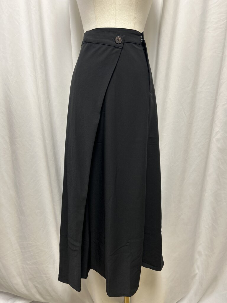 Loup Button Waist Skirt