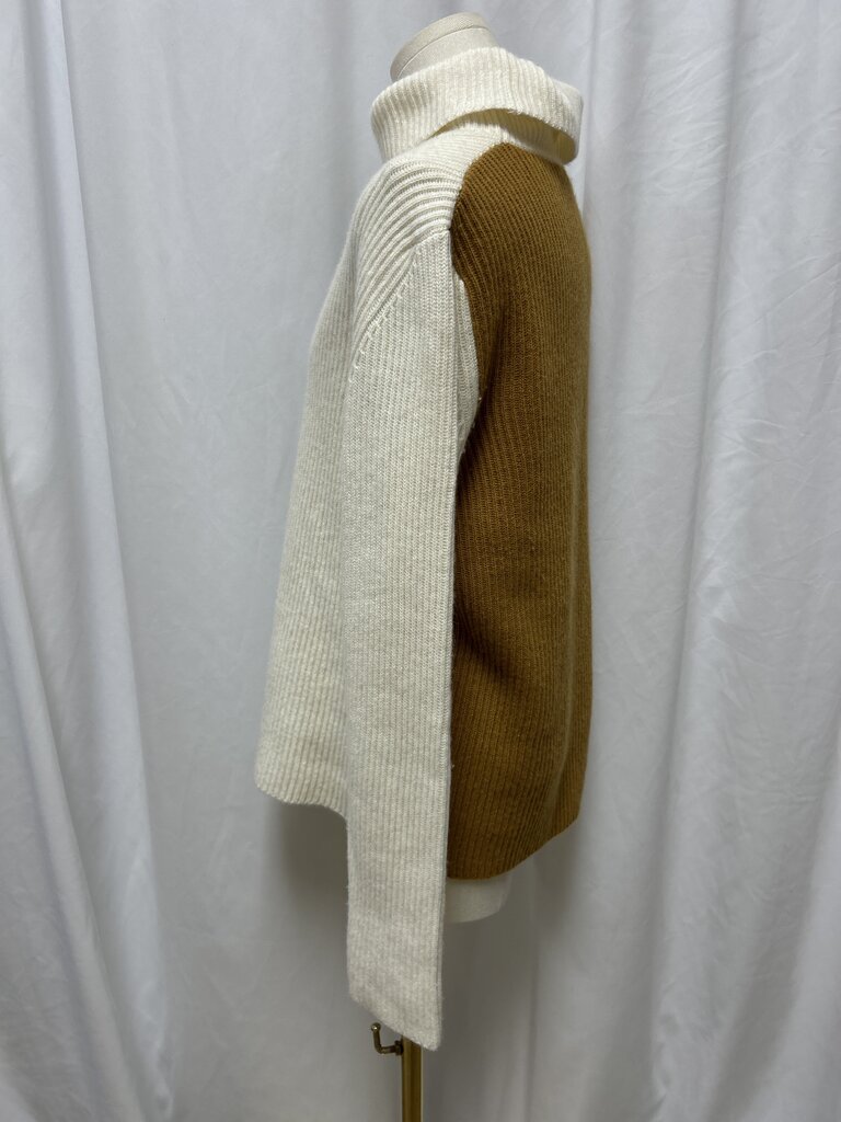 Saks Fifth Avenue Color Block Sweater